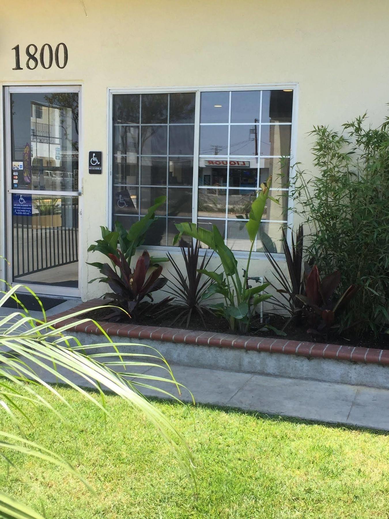 Anaheim Executive Inn & Suites Exterior photo